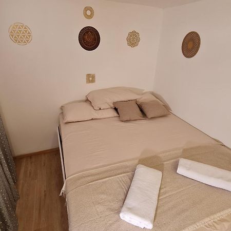 Plutus Apartments And Rooms With Free Parking Koper Exteriör bild