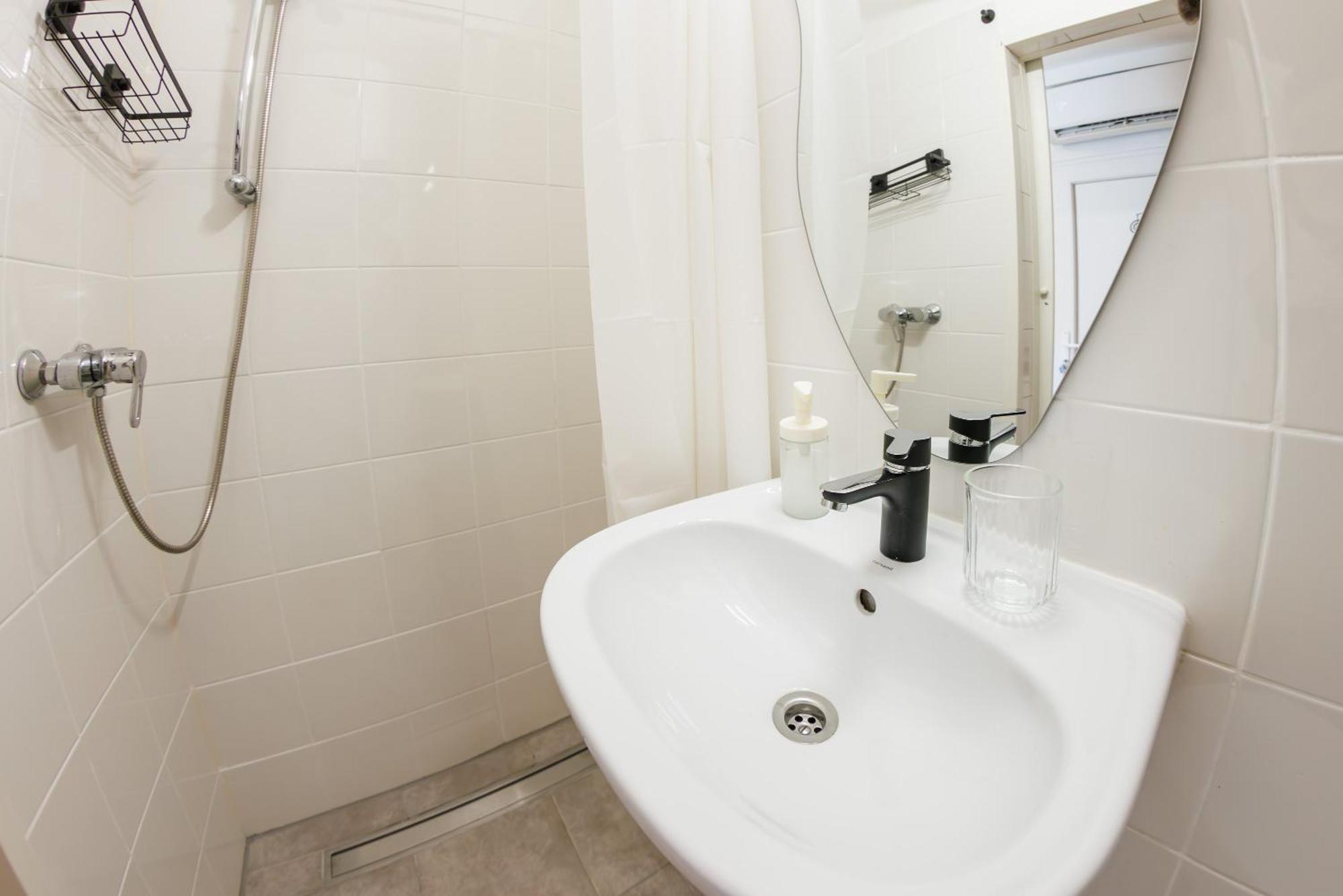 Plutus Apartments And Rooms With Free Parking Koper Exteriör bild